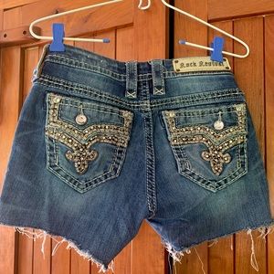 Rock Revival cut off shorts size 25/26